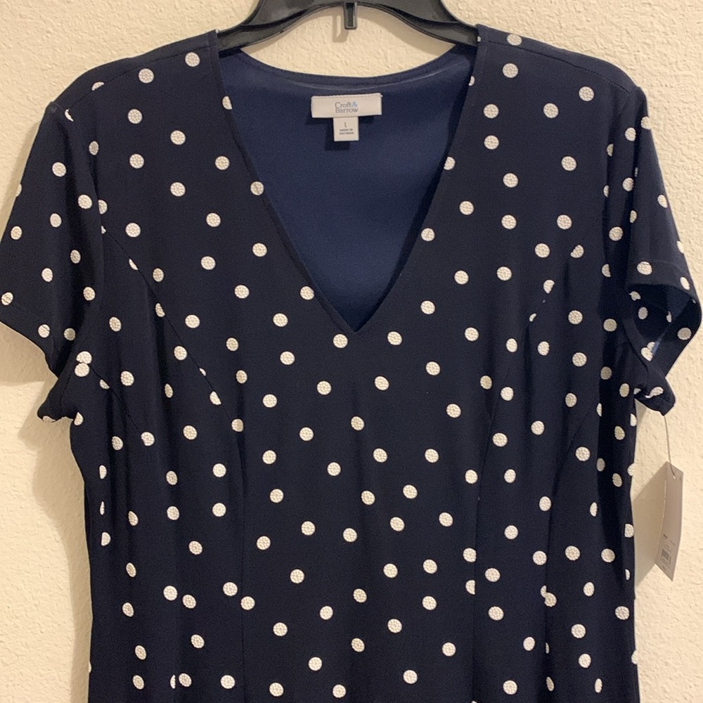 Croft & barrow size large v-neck navy blue polka dotted short sleeve dress - Picture 3 of 9